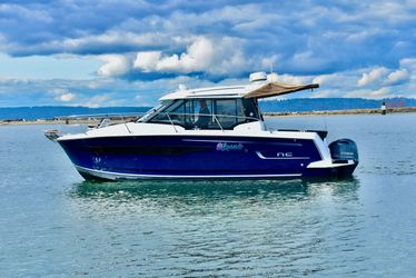 29' Jeanneau 2017 Yacht For Sale